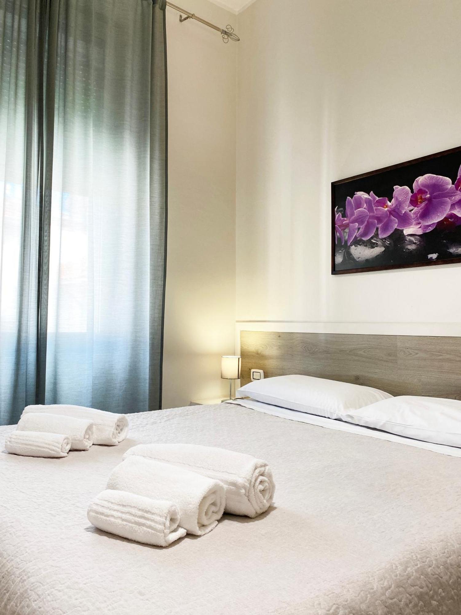 Easyrooms One 帕爾馬 客房 照片